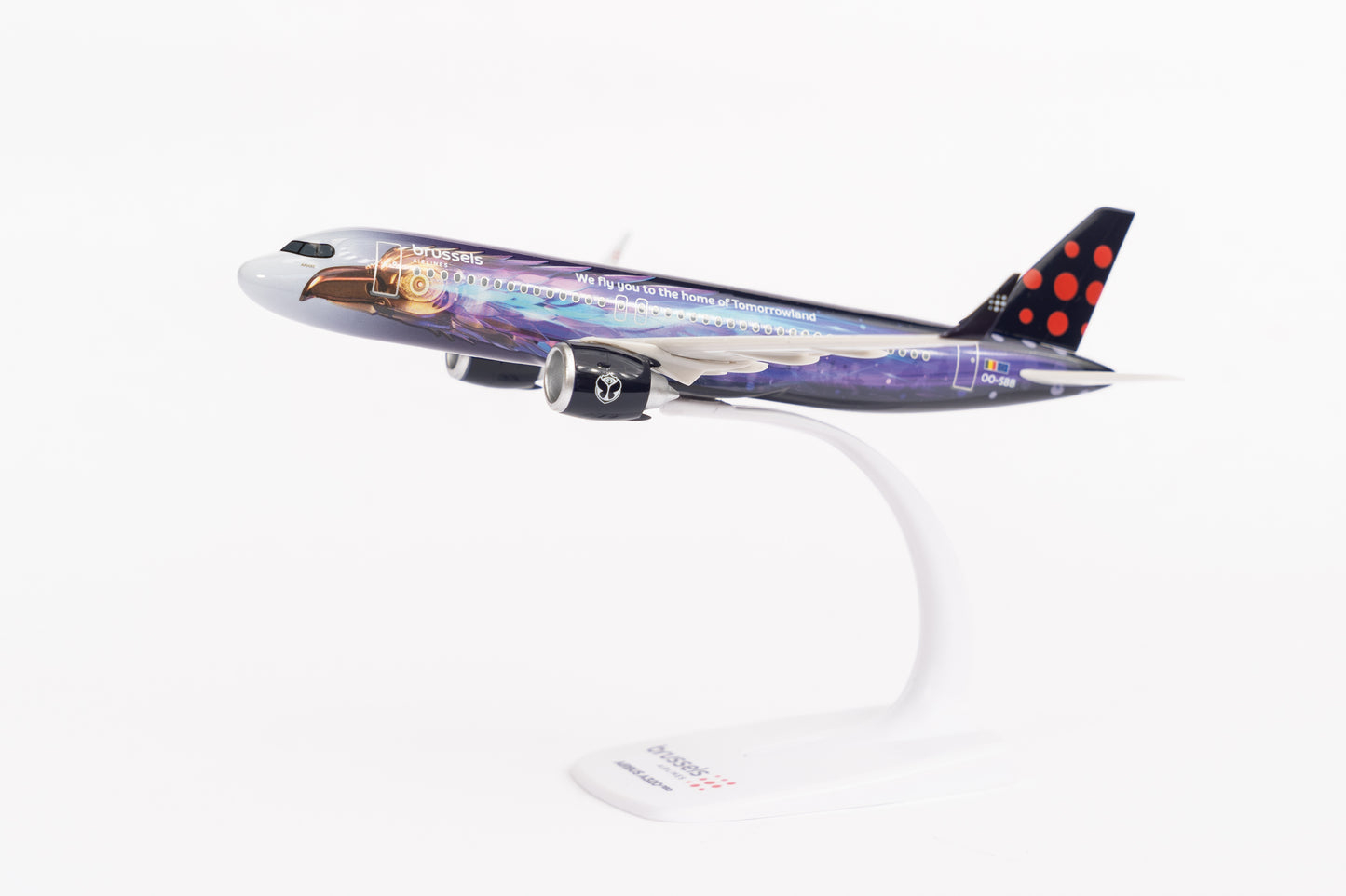 Brussels Airlines A320neo OO-SBB “Amare 2”, 1:200 (snapfit)