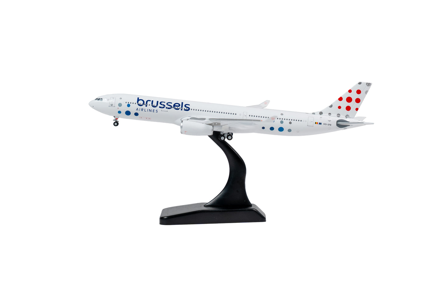 Brussels Airlines A330-300 OO-SFB, 1:400 (metal monoblock)