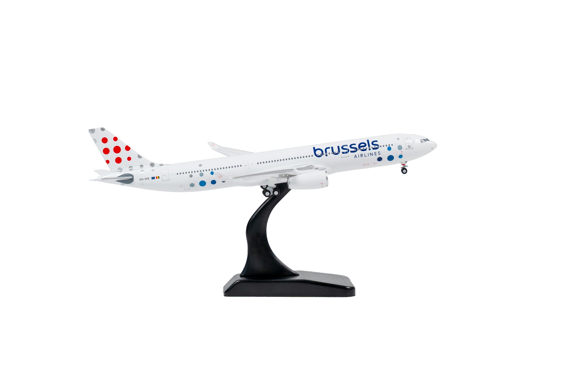 Brussels Airlines A330-300 OO-SFB, 1:400 (metal monoblock)