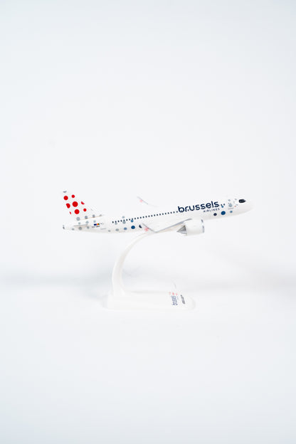 Brussels Airlines A320neo OO-SBA, 1:200 (snapfit)