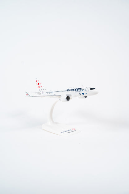 Brussels Airlines A320neo OO-SBA, 1:200 (snapfit)