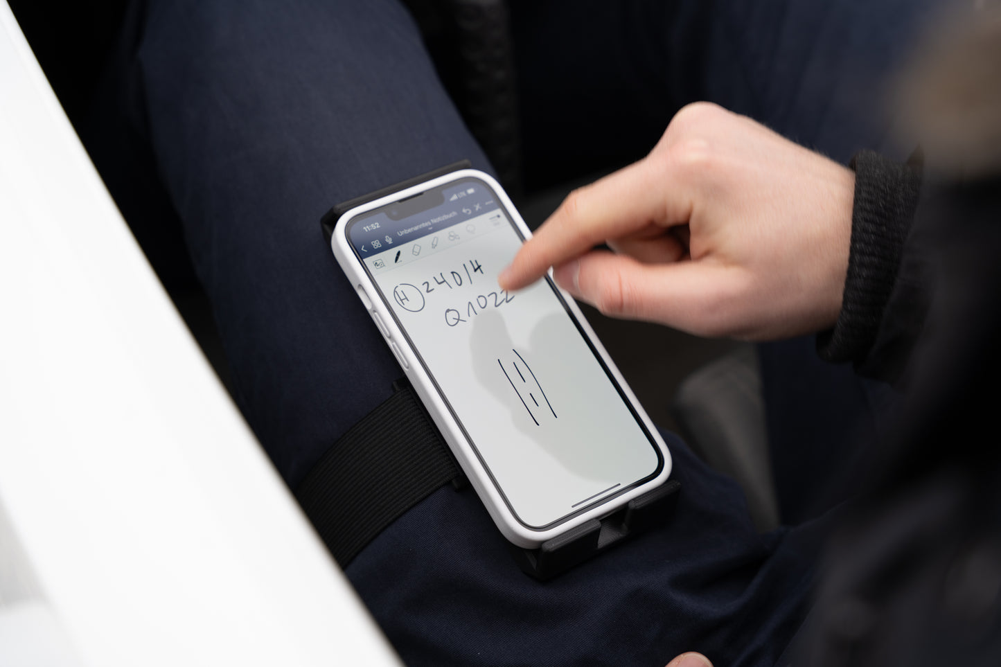 Cumoli Smartphone Universal Kneeboard