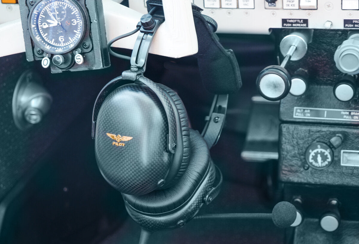 Design 4 Pilots PM6 ANR Aviation Headset + FREE Headset Bag
